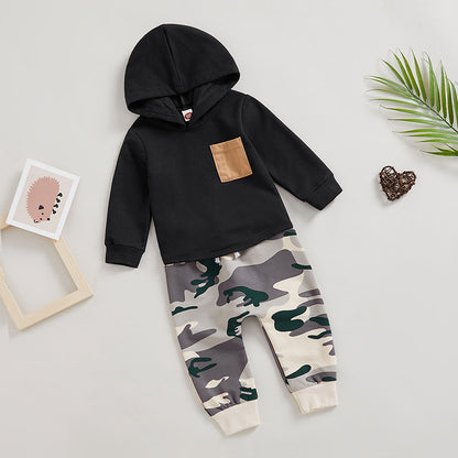 “Daddy’s Little Tracker” Two Piece Sweat Set (0-3 Years)